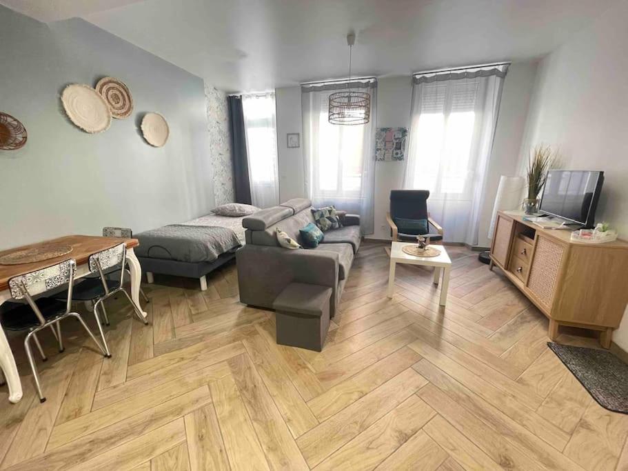 F2 Rez de Chaussée Ô meublé de Pithiviers - Housity