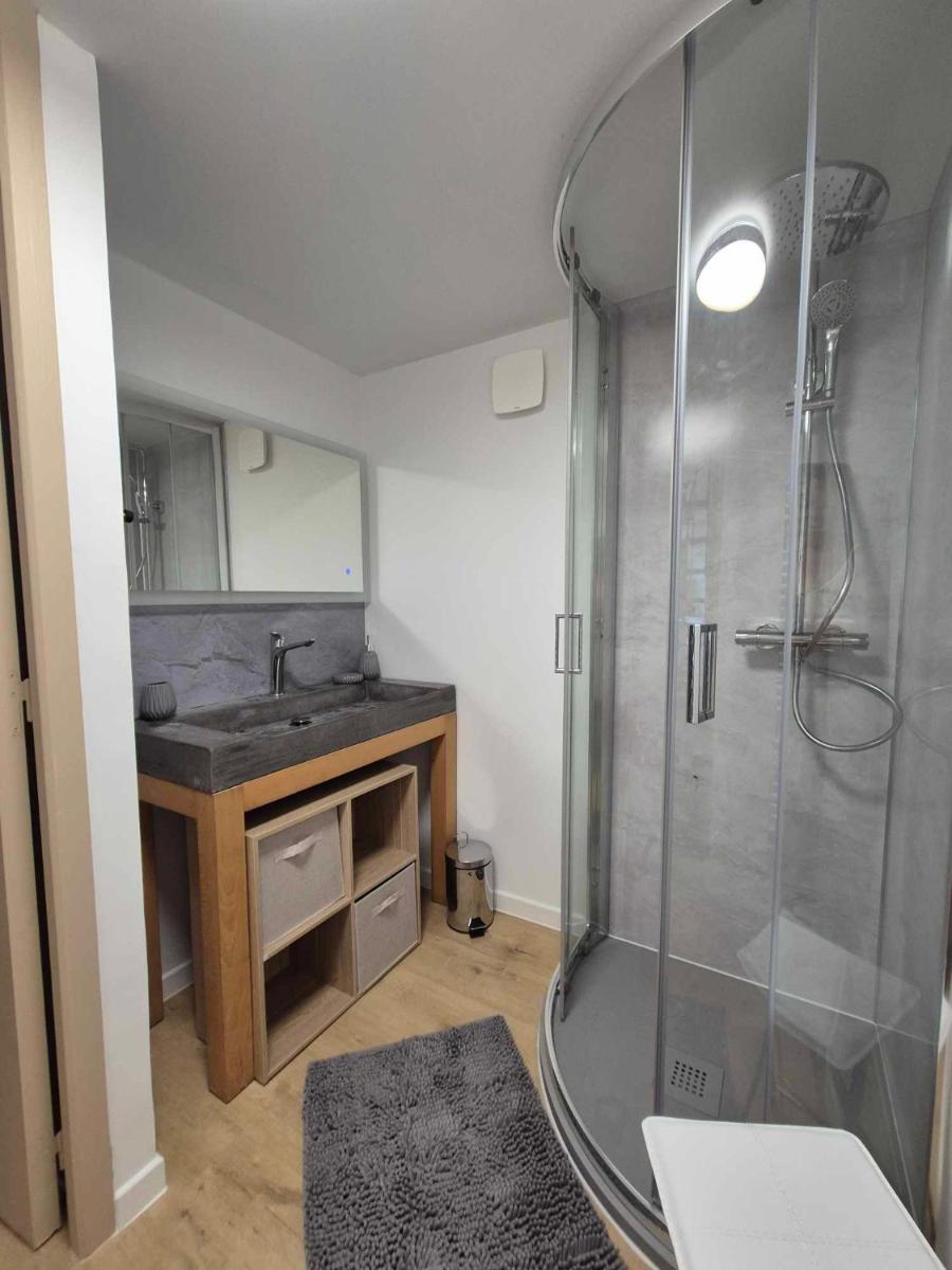Gite Pamproux 79 - Housity