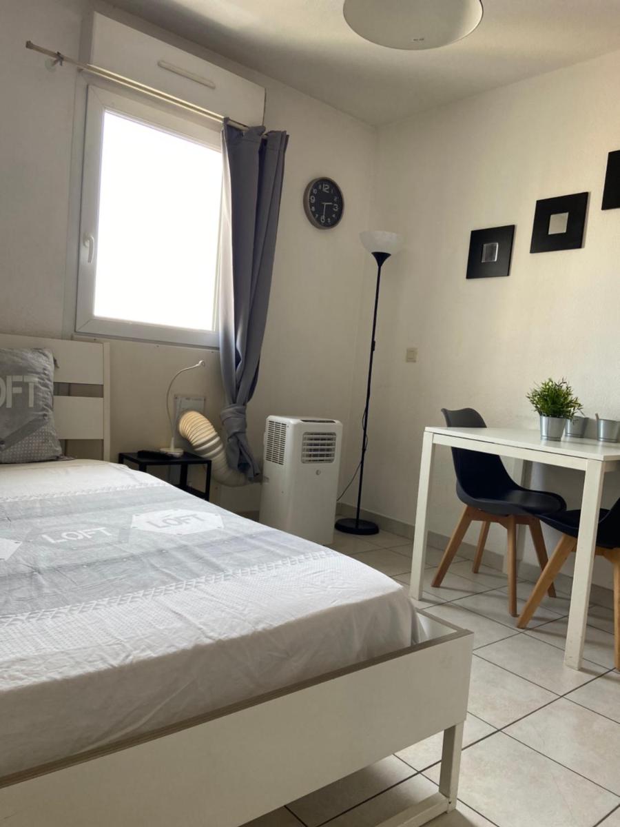 LE 18 Dhuoda - Housity