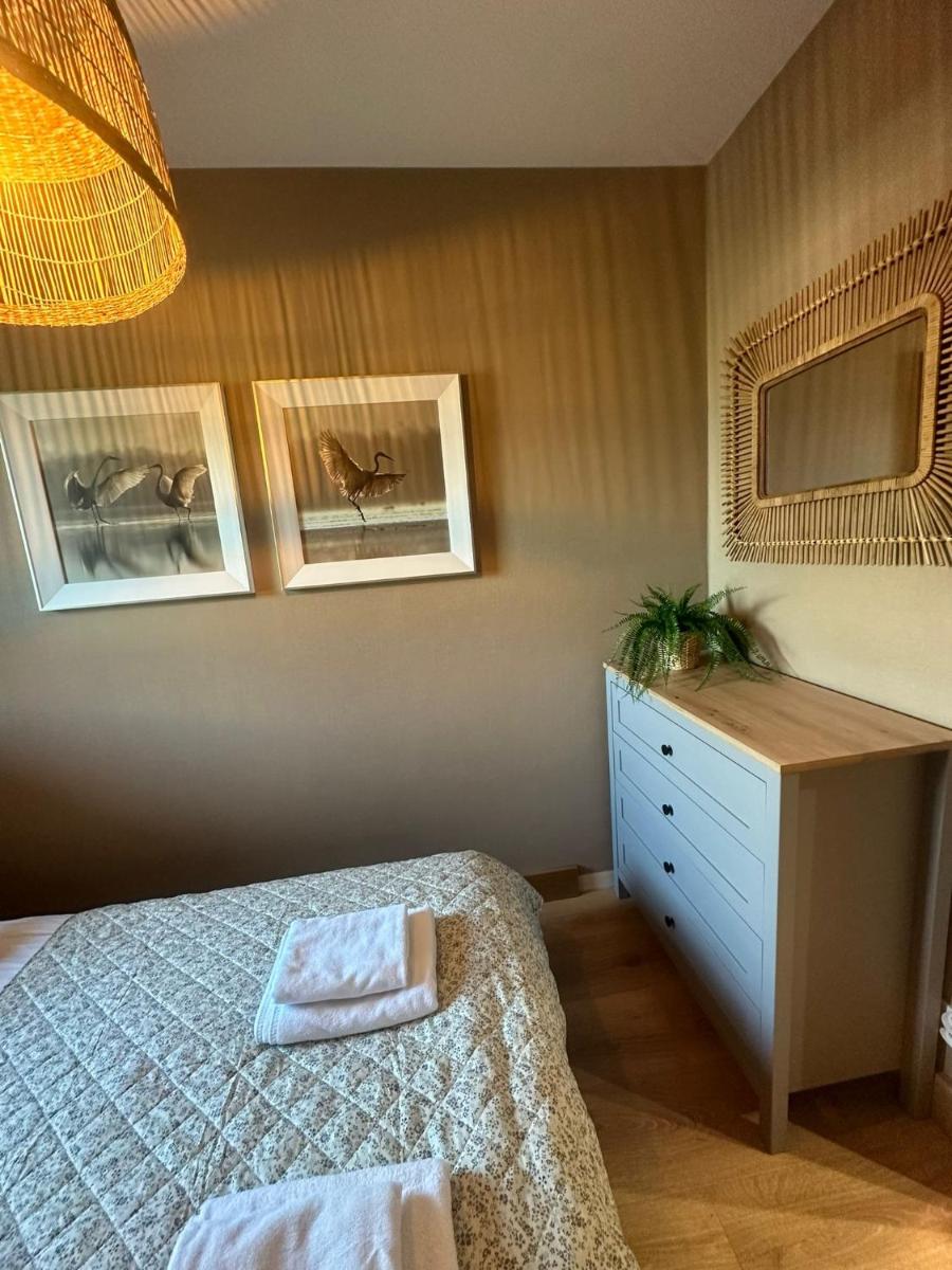 Apartament 8 z Ogródkiem i Prywatną Sauną, Rowery, Spacery w Dolinie Baryczy - 5D Apartamenty - Hizvo