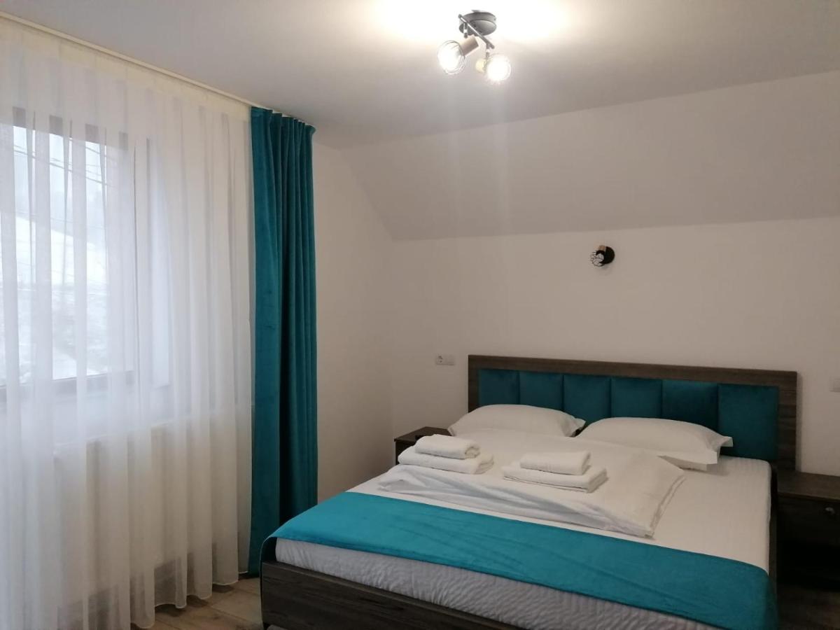 Casa Vânătorilor - Housity