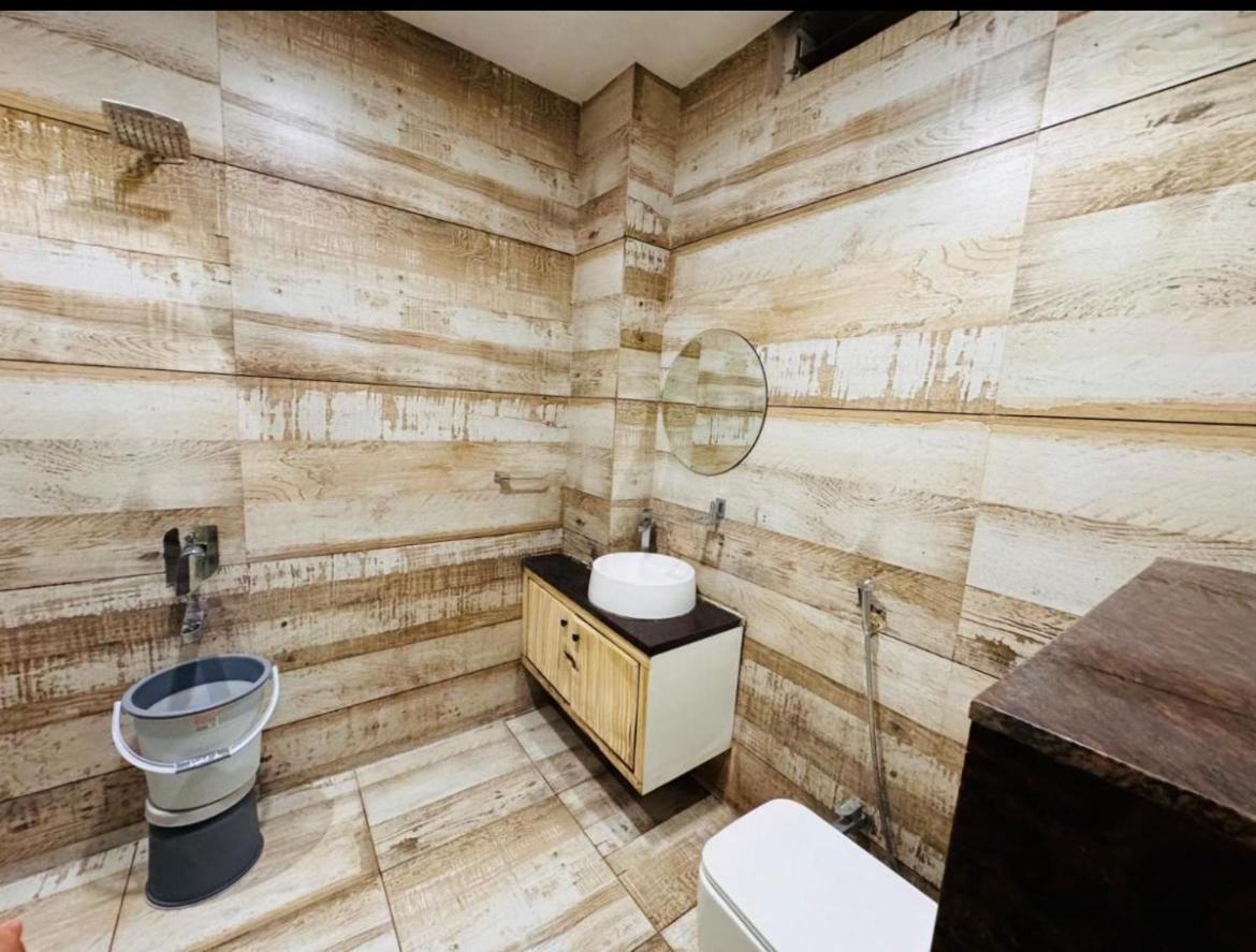 Hotel The Backpackers inn - Premium Stay - Housity