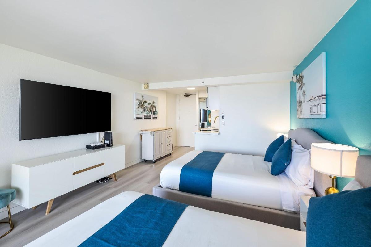 Stunning Ocean Studio with Amazing View - Housity