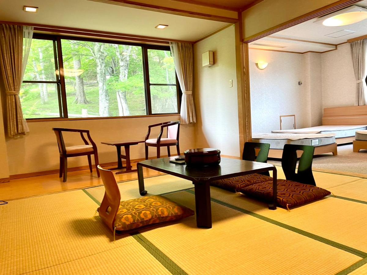 Lake Side Nikko Hotel - Housity