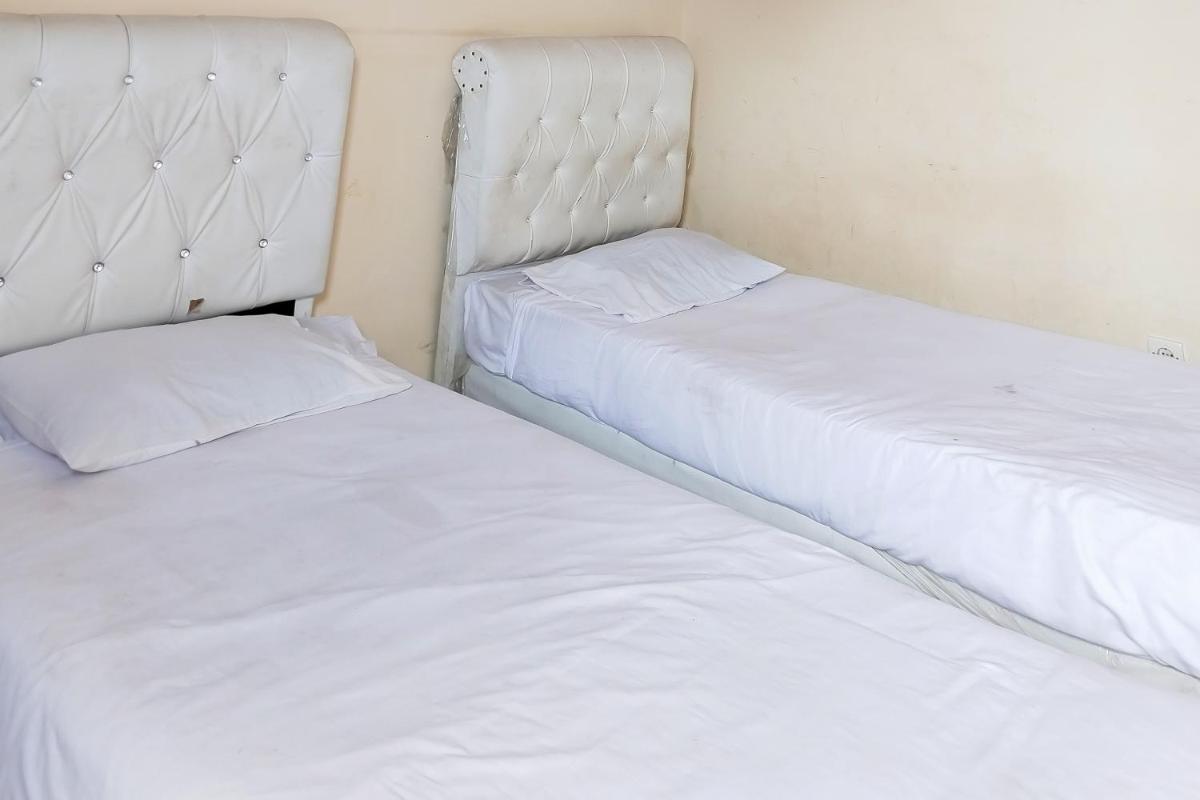 Richmond Guest House Cirebon RedPartner - Housity
