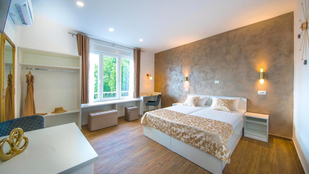 Split Central Luxury Studios 2 - Hizvo