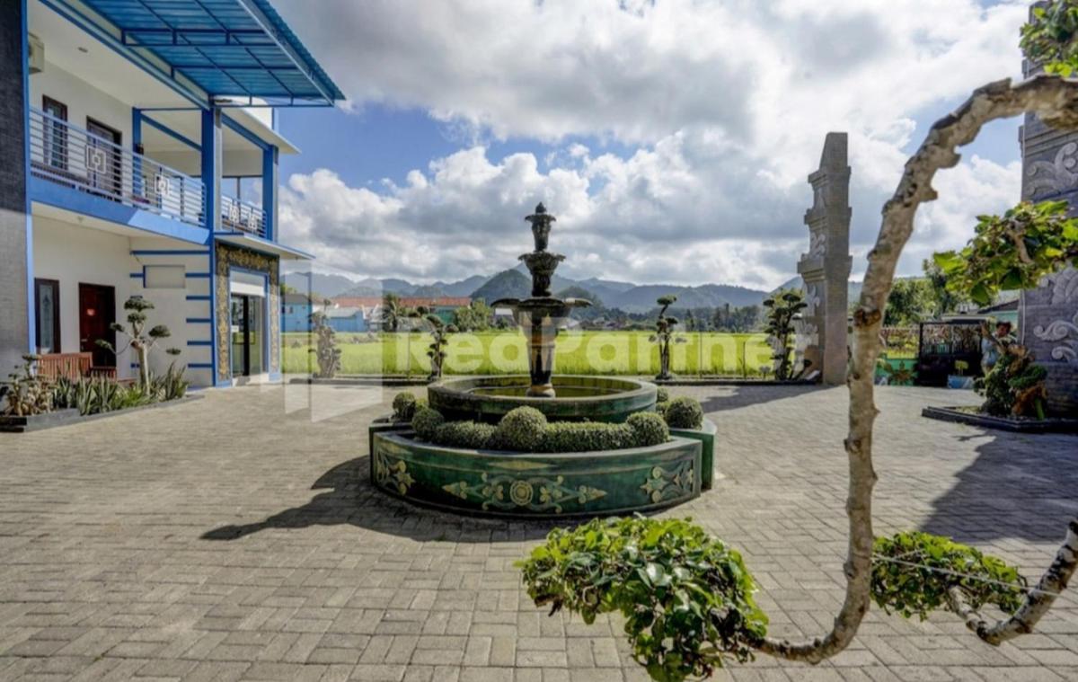 Hotel Miranda Bawean Mitra RedDoorz - Housity