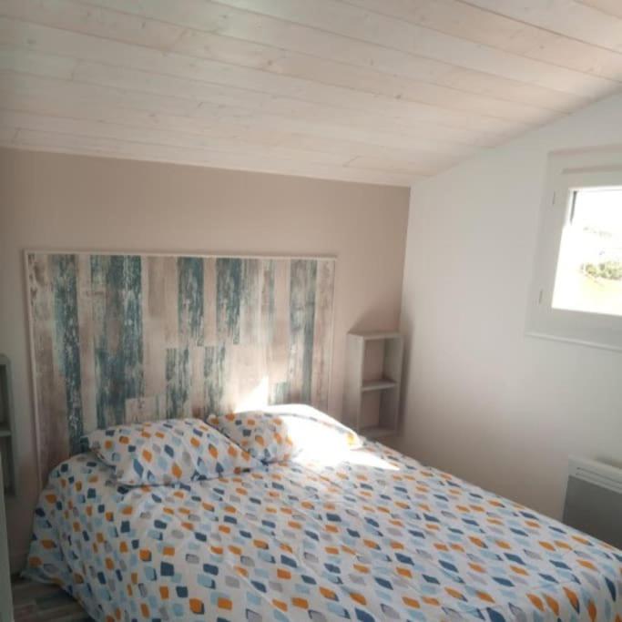 les bleuets, villa bord de mer, quartier calme, climatisation, vérandas - Housity