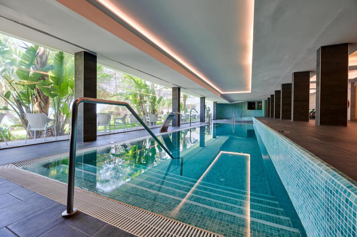 Piscina en o cerca de AluaSoul Carolina - Adults Only