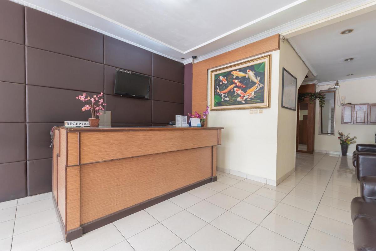 Urbanview Hotel Sakura Bandung - Housity