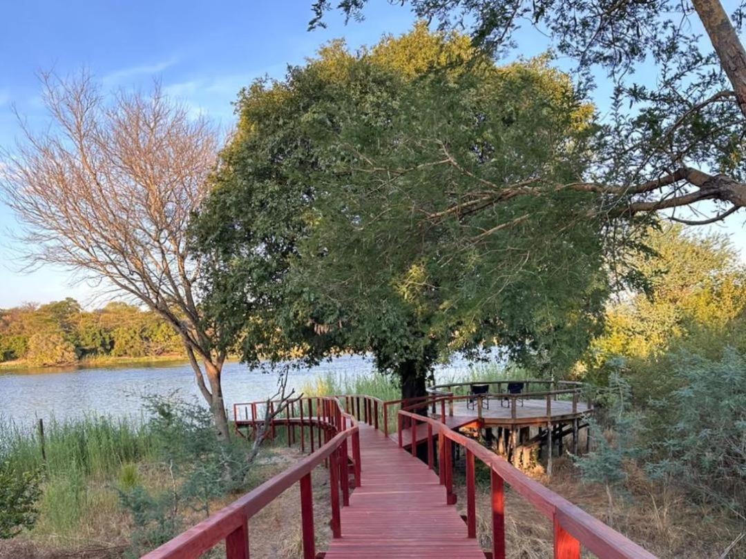 Matopi Fishing Lodge - Housity