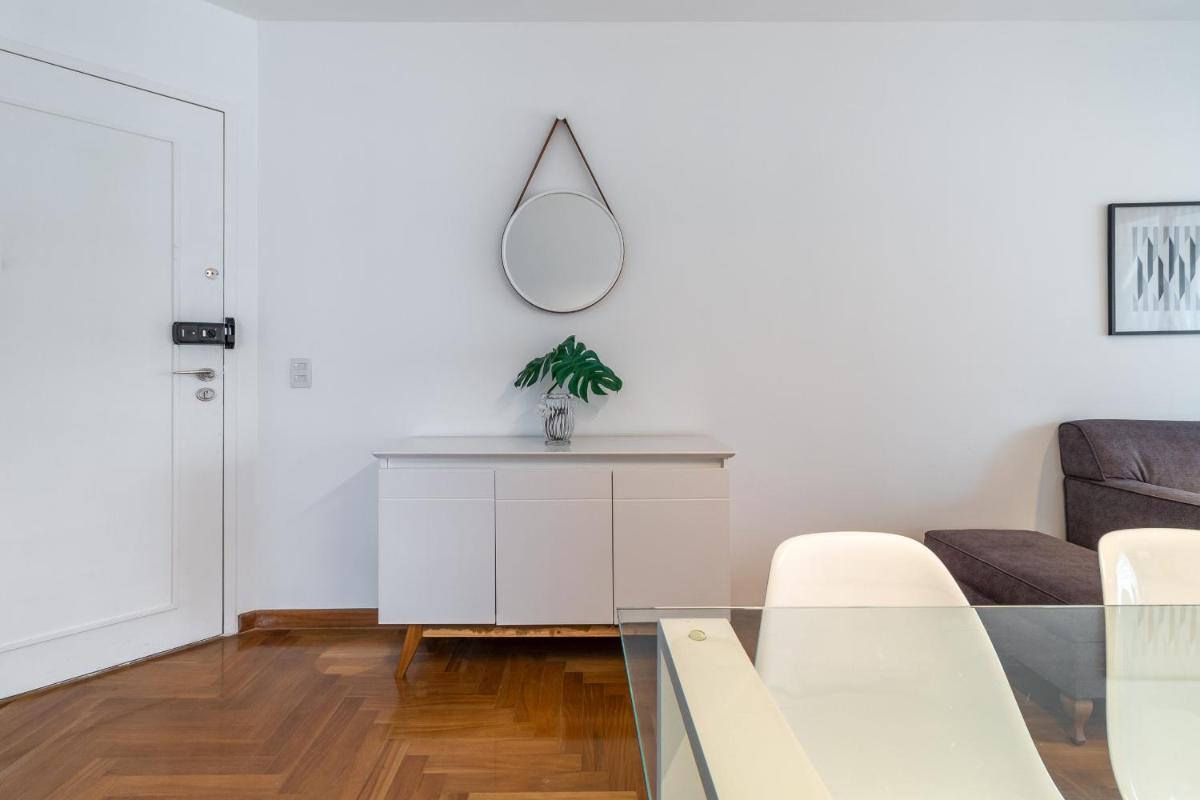 Akile Peixoto Gomide - Housity