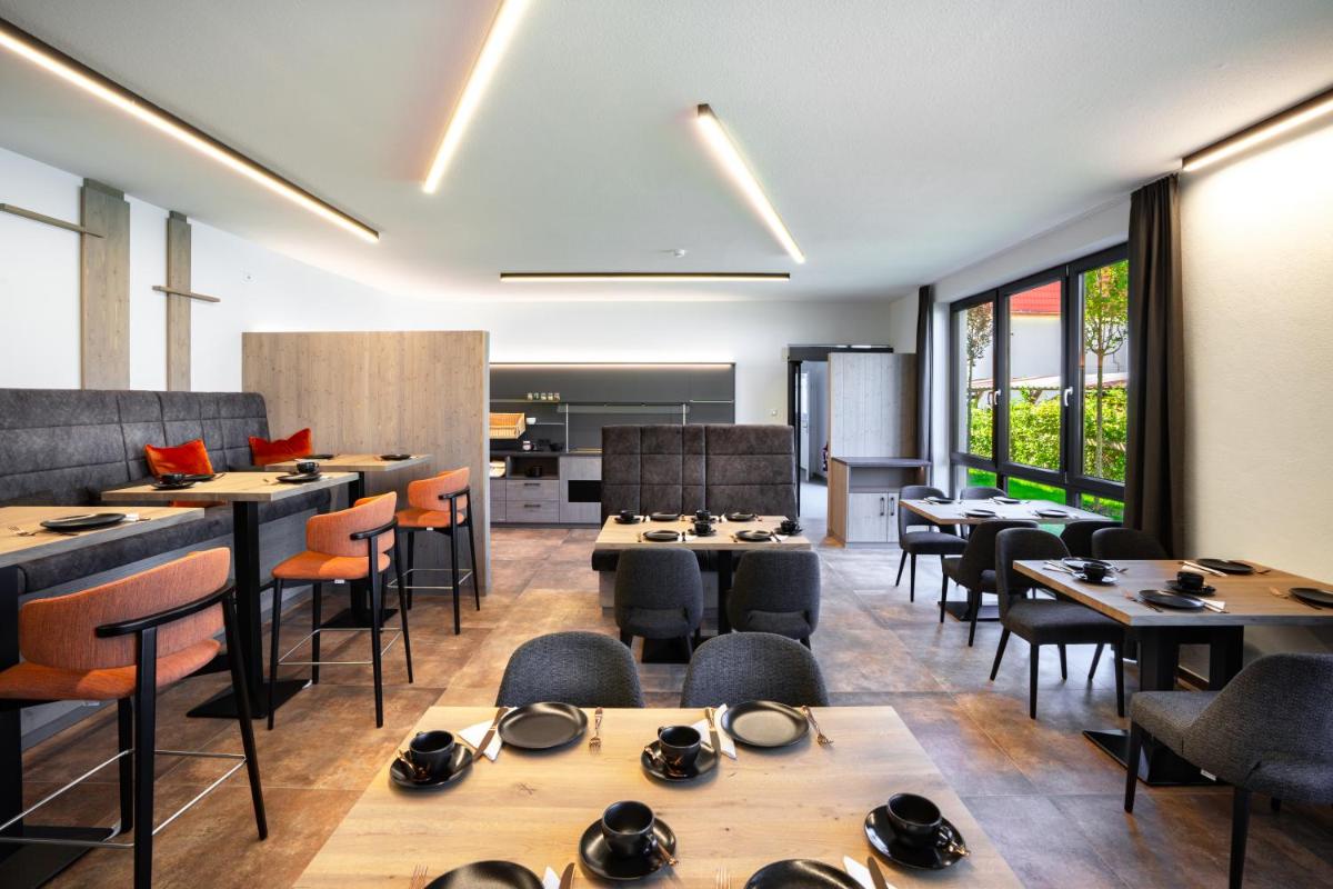 Landhotel Grüner Wald - Housity