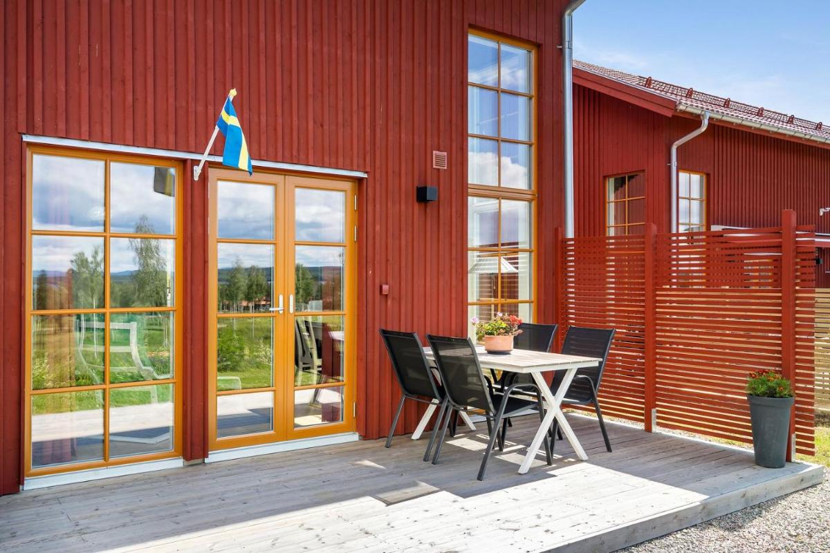 Tällberg, utsikt över Siljan - Housity