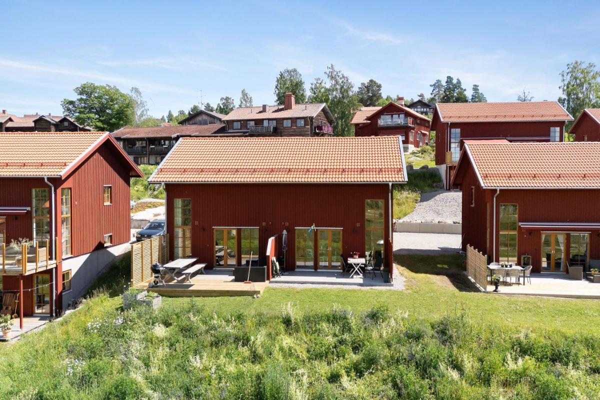 Tällberg, utsikt över Siljan - Housity