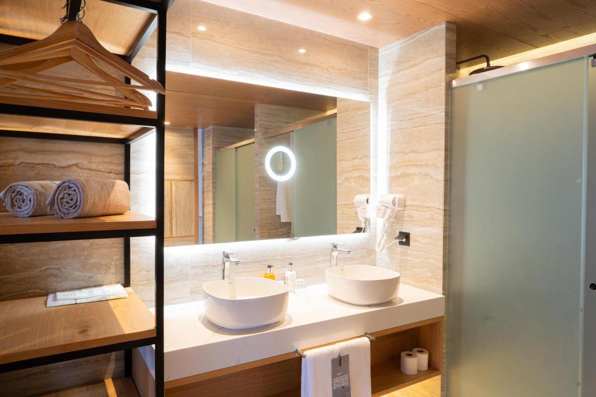 Uma casa de banho em AP Cabanas Beach & Nature - Adults Friendly