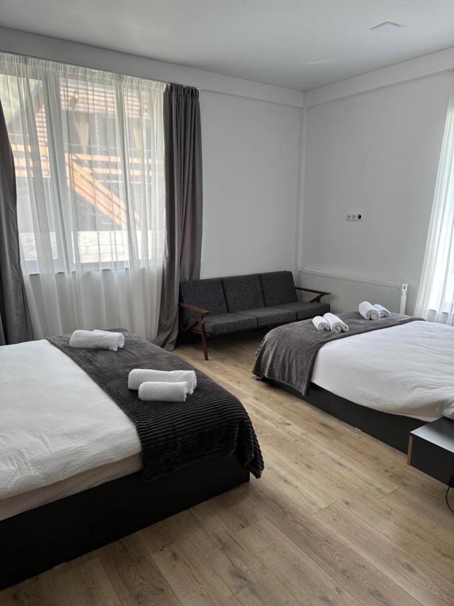 Chalet Kazbegi - Housity