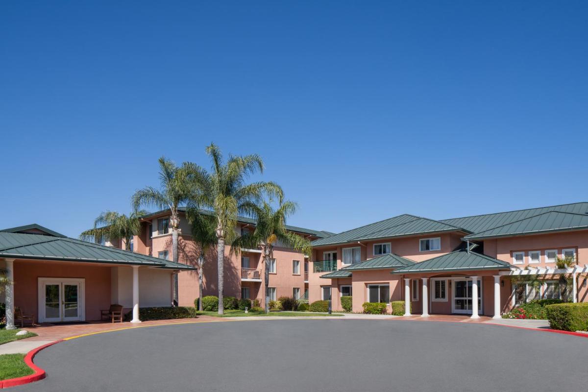 Residence Inn by Marriott Santa Clarita Valencia - Housity