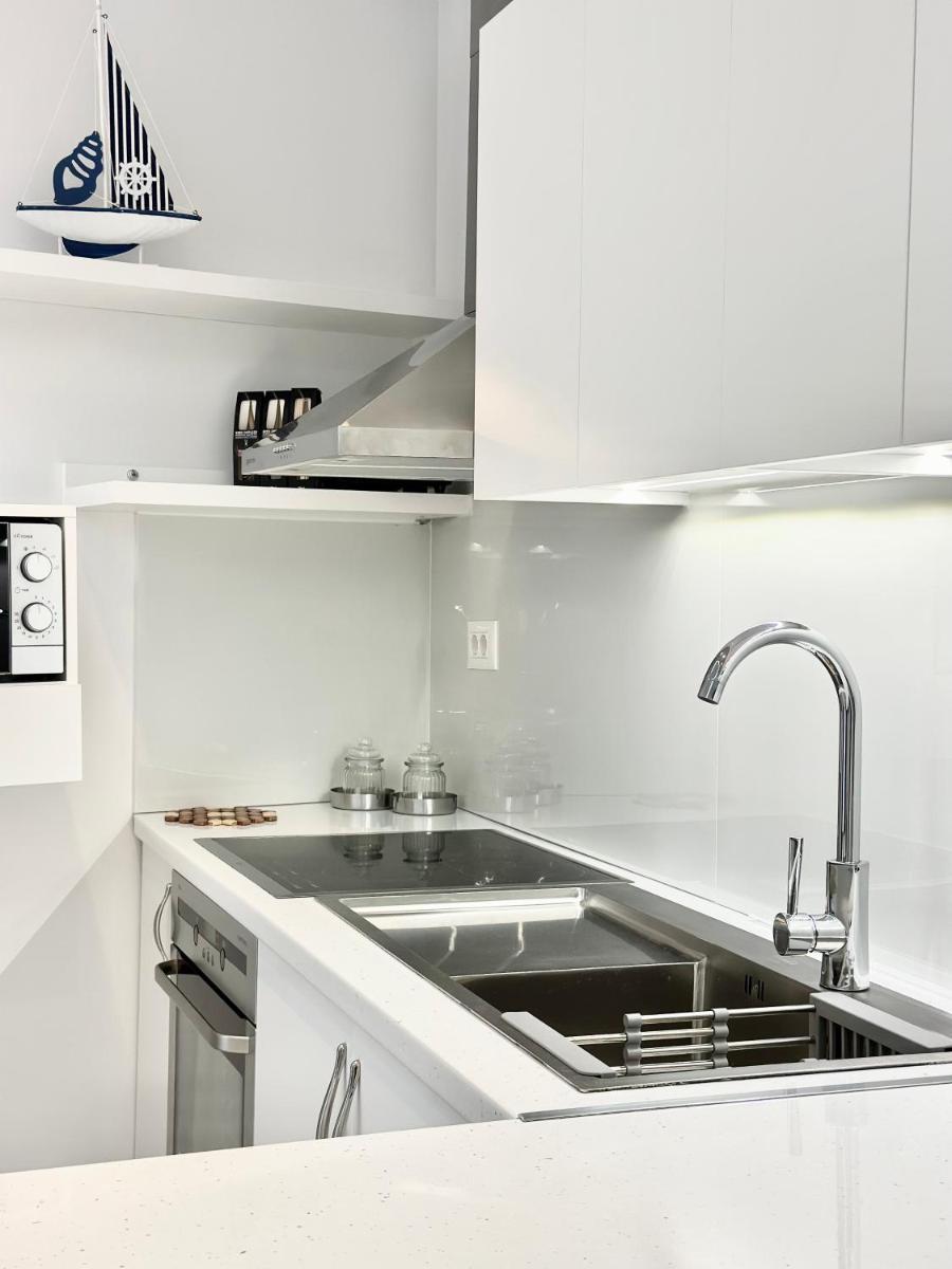 Poseidon's Apartment - Housity