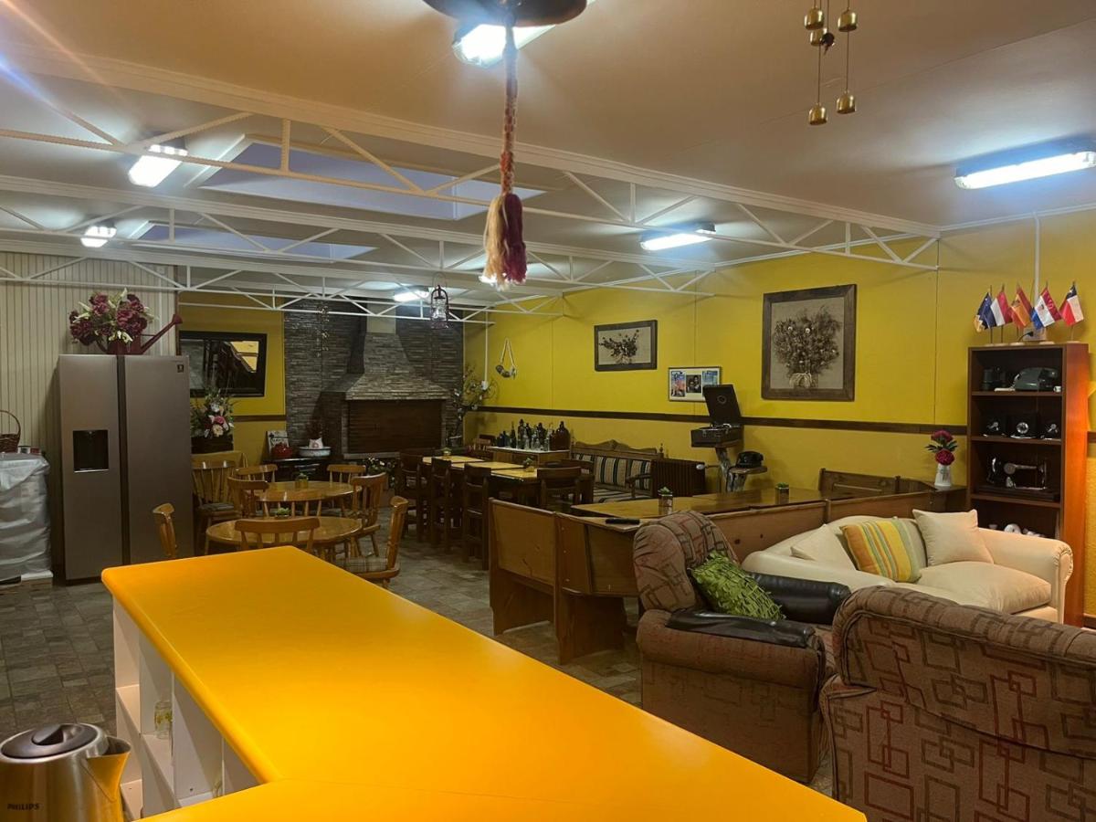 Hostal Maipu Street - Housity