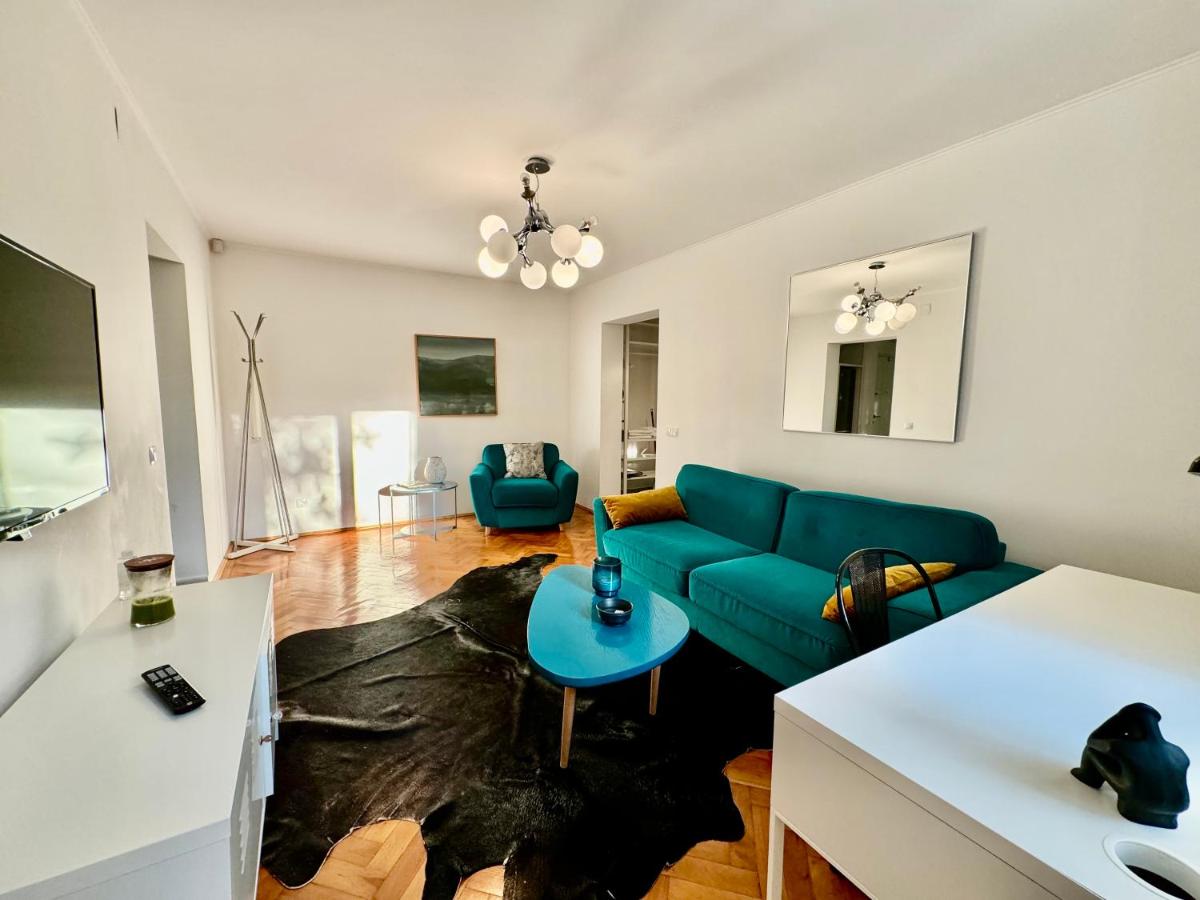 Cornisa Apartment - Housity