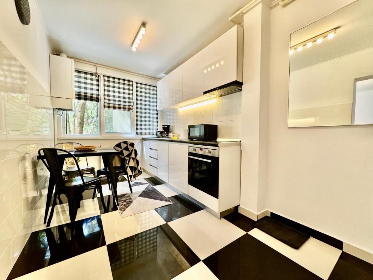 Cornisa Apartment - Housity