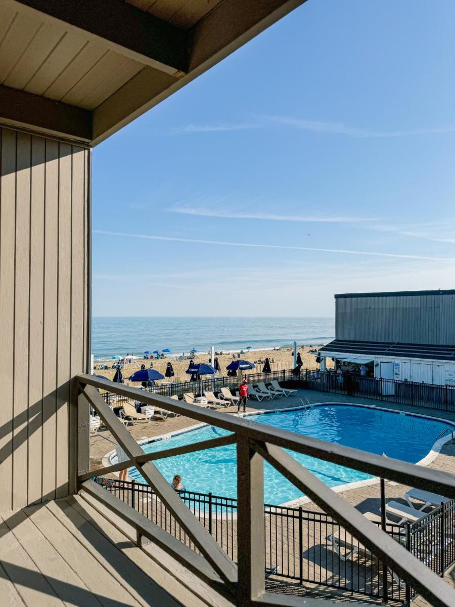 Royal Atlantic Beach Resort - Housity
