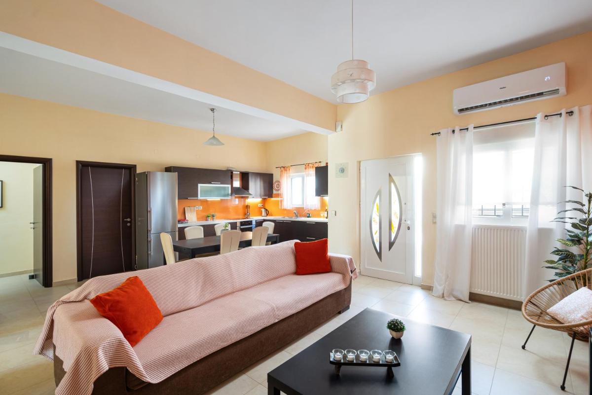 Krystallenia's House - Housity