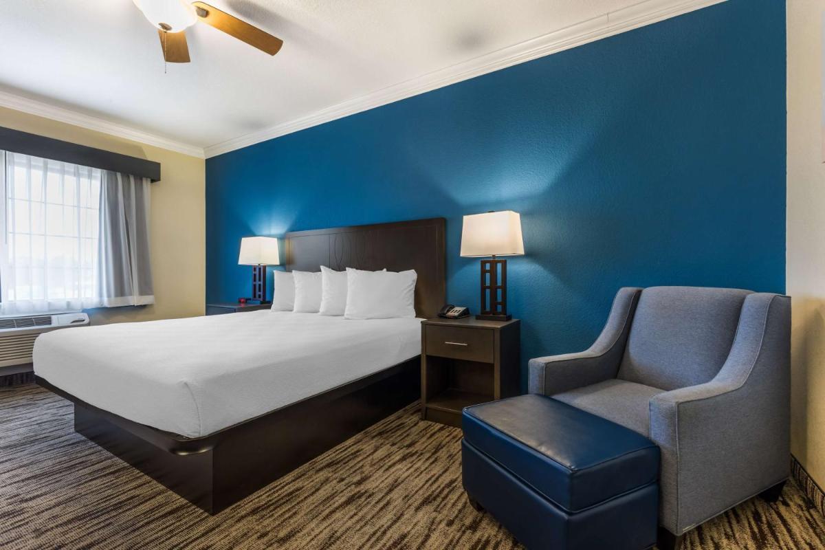 Best Western Dinosaur Valley Inn & Suites - Housity