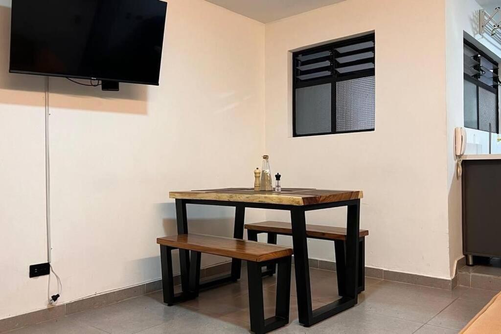 Elegante apto Laureles Estadio - Housity