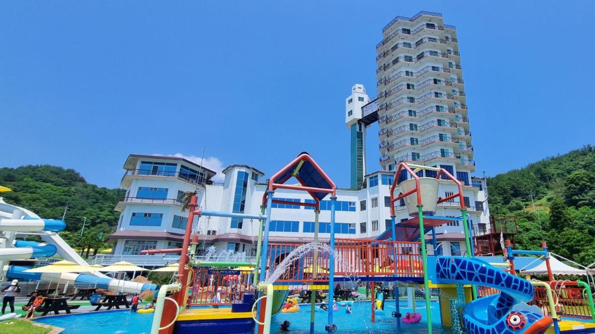 Andante Resort - Housity