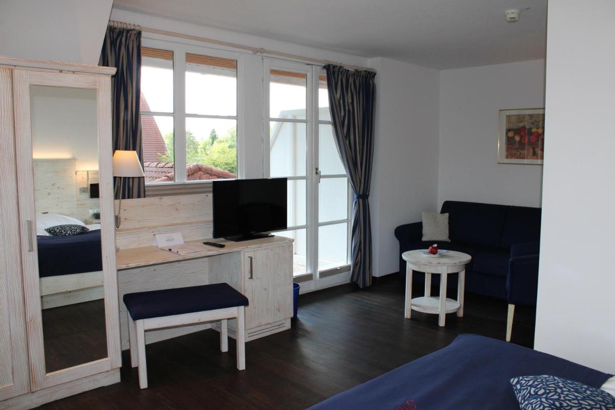 Hotel Altes Land - Housity