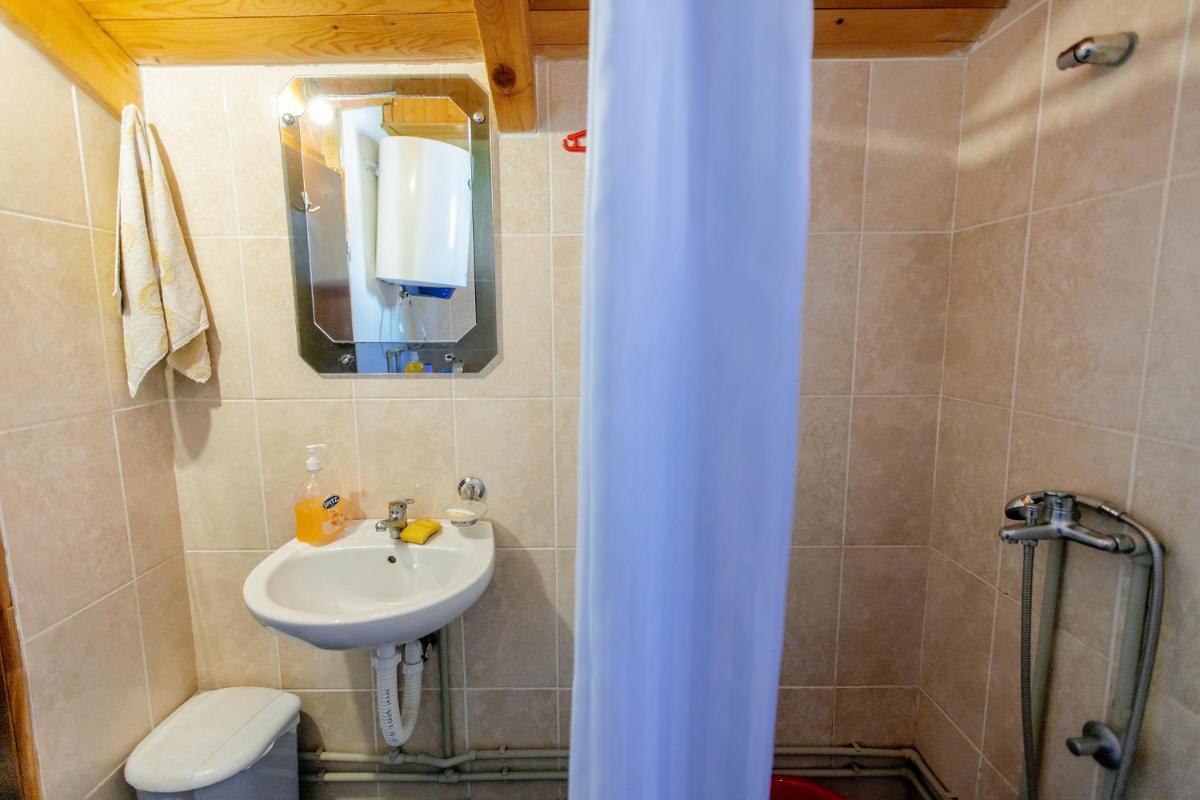 Household Ušćumlić - Oaza mira - Housity