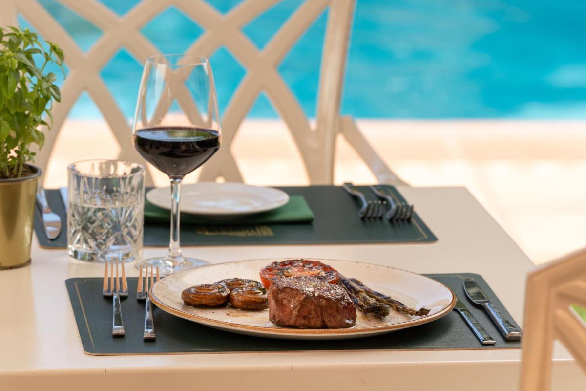 Bebidas en Hotel Araxa - Adults Only