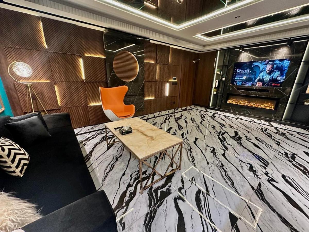 Designer apartment f10 markaz Islamabad - Hizvo