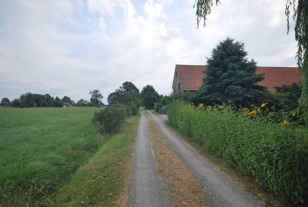 Ferienhof Wiesenblick 35519 - Housity