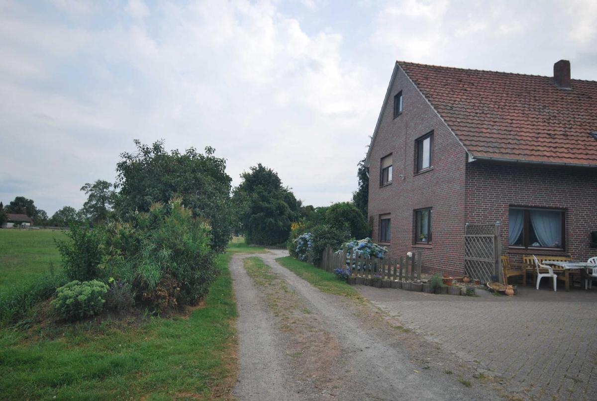 Ferienhof Wiesenblick 35519 - Housity