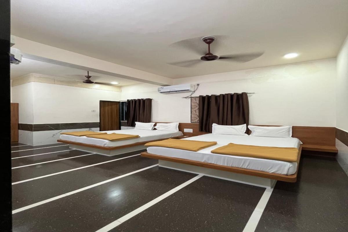 Hotel Mahalaxmi - Housity