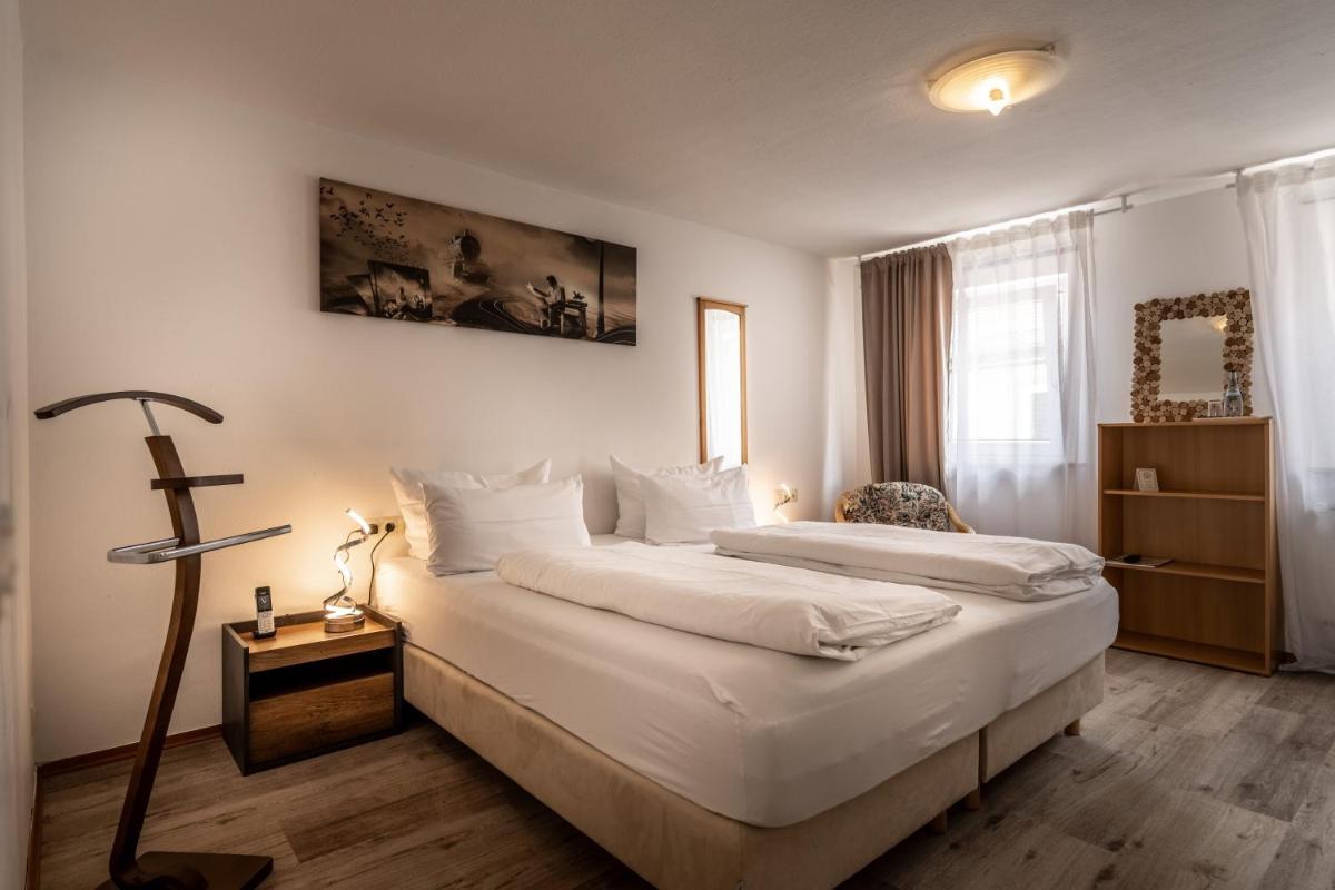 Hotel Ochsen - Housity