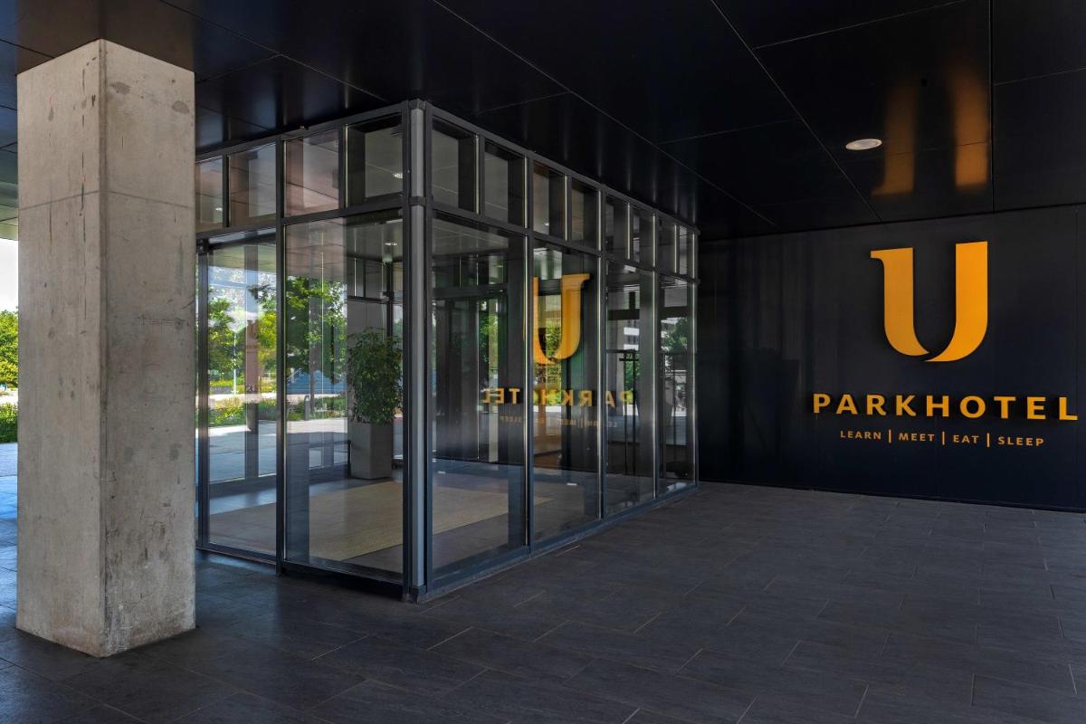 U Parkhotel - Housity