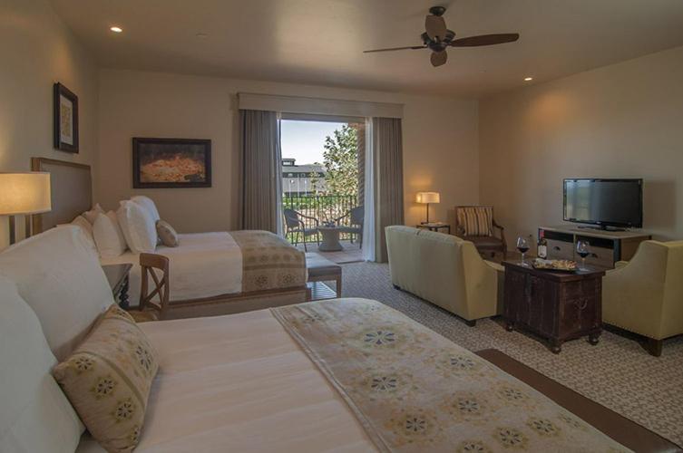 Ponte Vineyard Inn - Housity