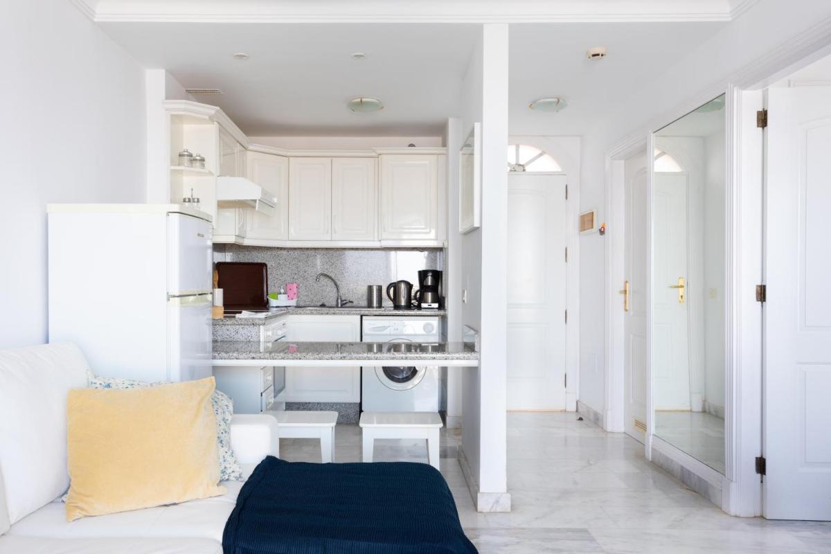 EDEN RENTALS Fabulosas Vistas al Mar y Los Acantilados - Housity
