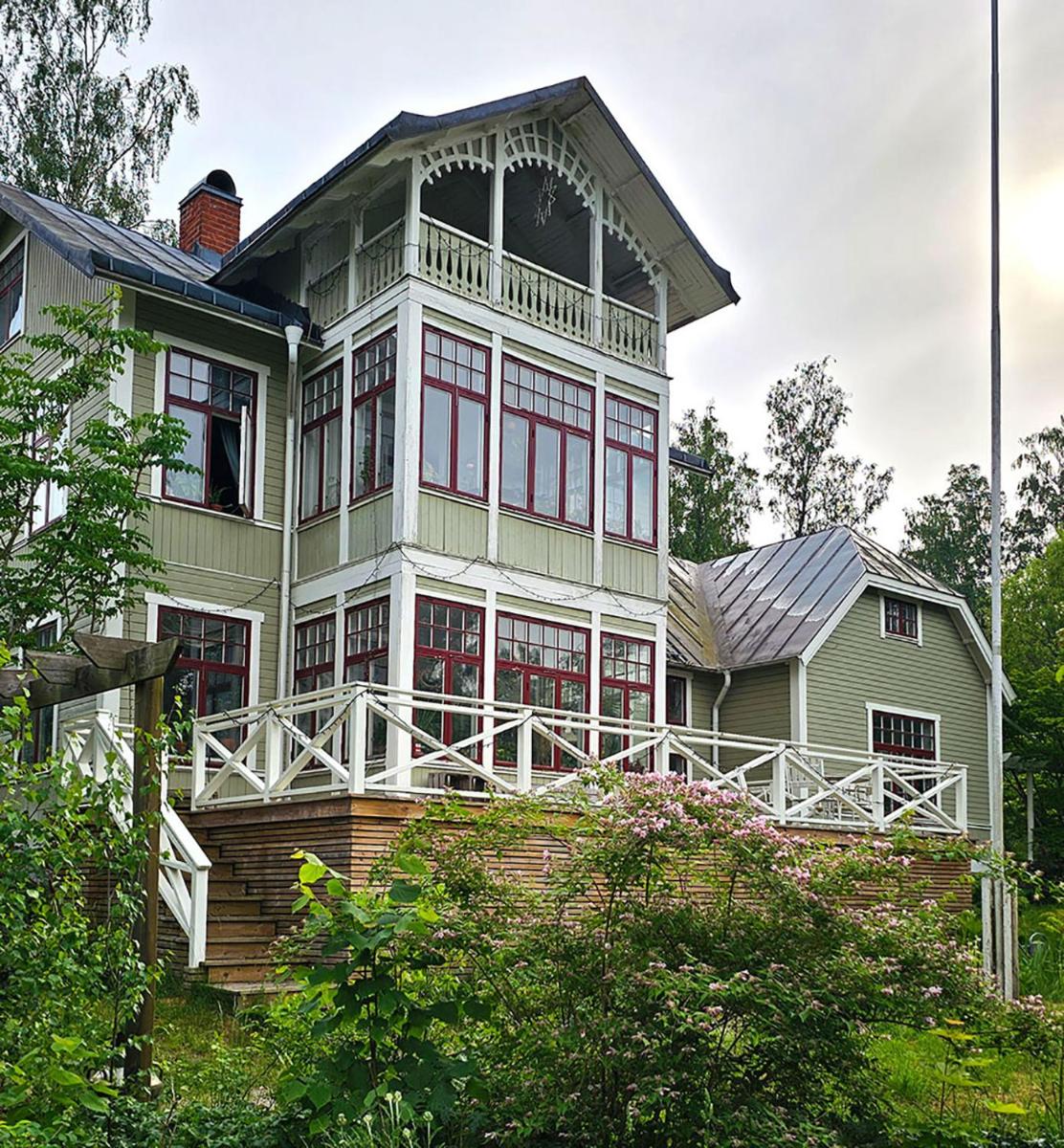Villa Kämparo - Housity