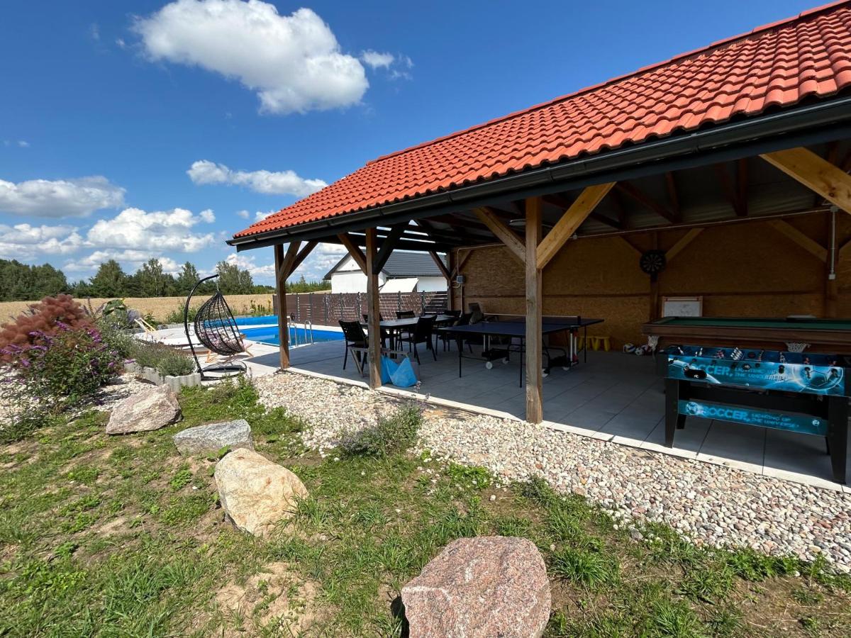 Nowa Stodoła Koniec Świata - Housity