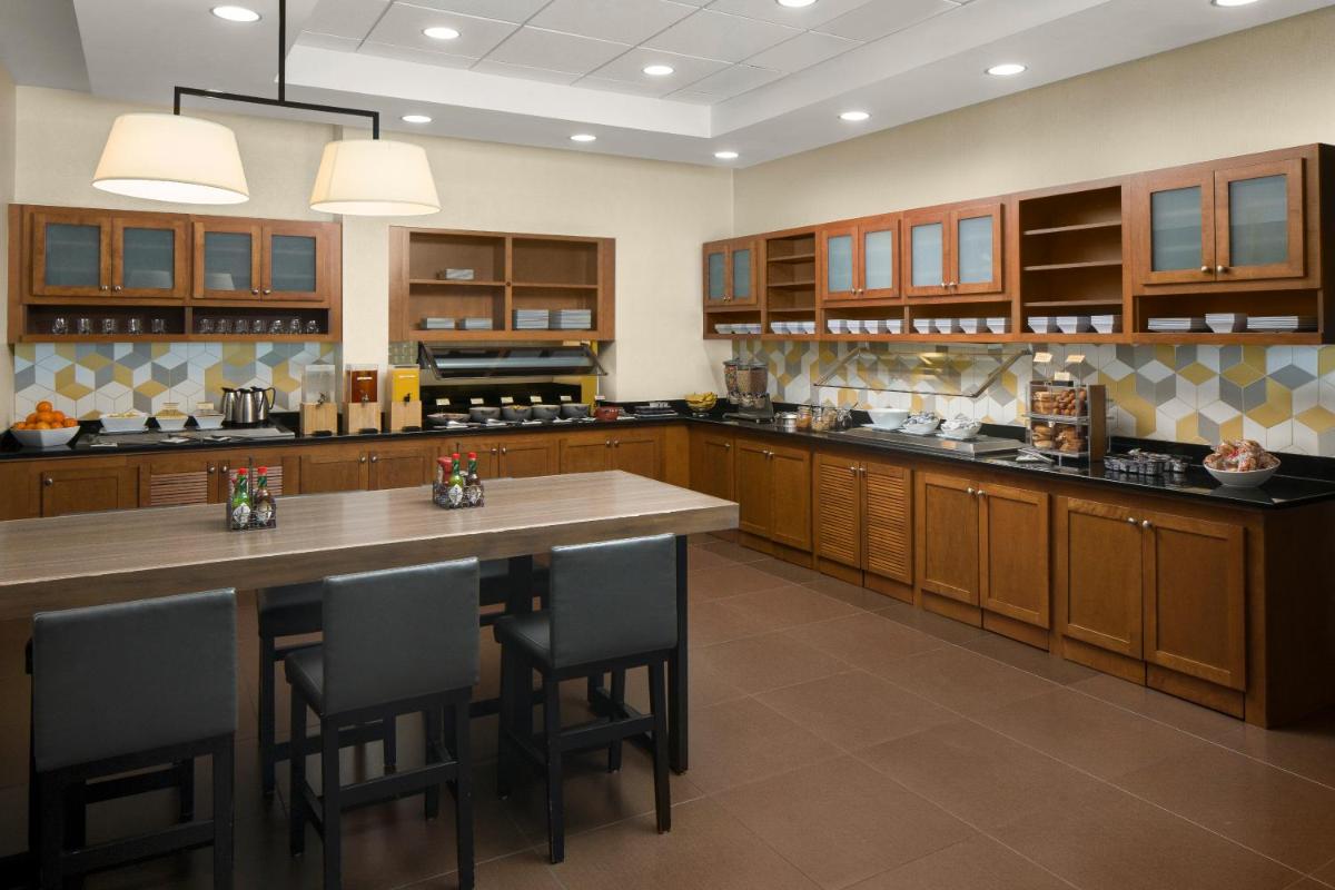 Hyatt Place Portland Airport/Cascade Station - Hizvo