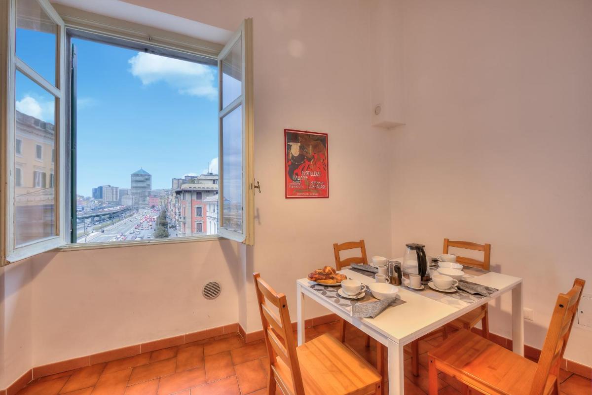I Marinai - In The City Of Genoa - Happy Rentals - Housity