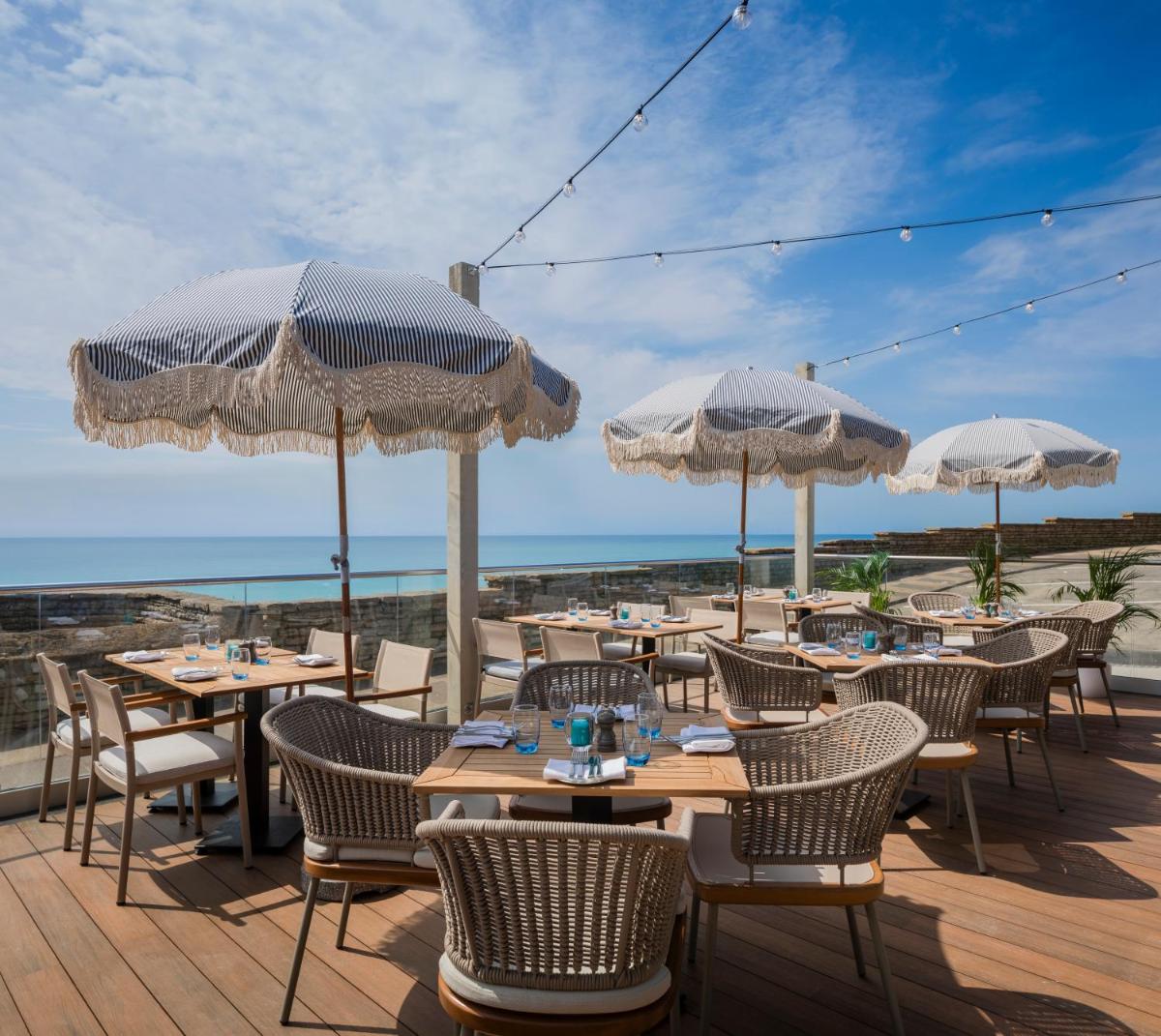 The White Horses by Everly Hotels Collection - Housity