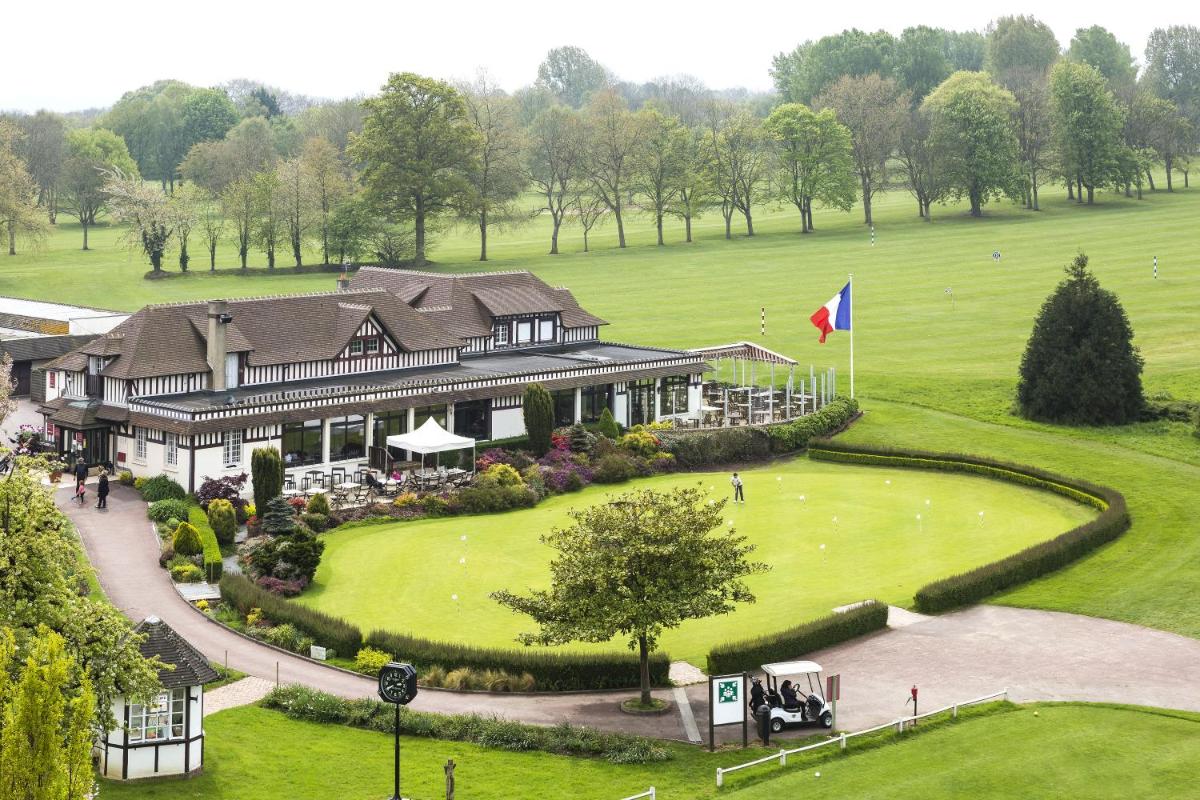 Jardin de l'établissement Hôtel Barrière L'Hôtel du Golf