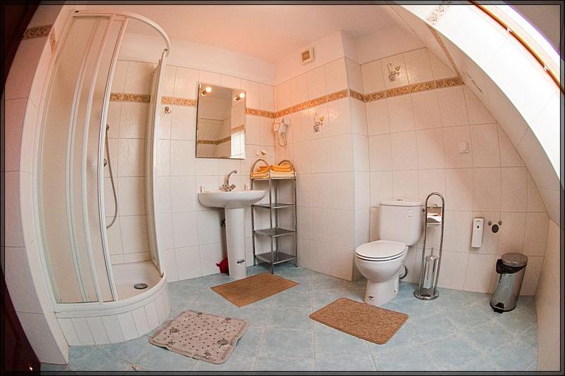 Apartamenty-Wynajem pokoi Zbigniew Tylka - Housity