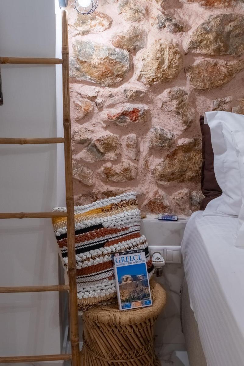 just for two in Athens - Hizvo